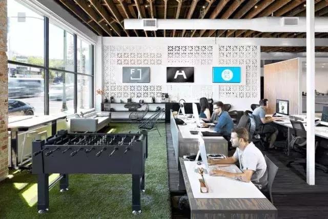 設(shè)計(jì)欣賞|美國(guó)HDG建筑設(shè)計(jì)辦公室的時(shí)尚黑白之美